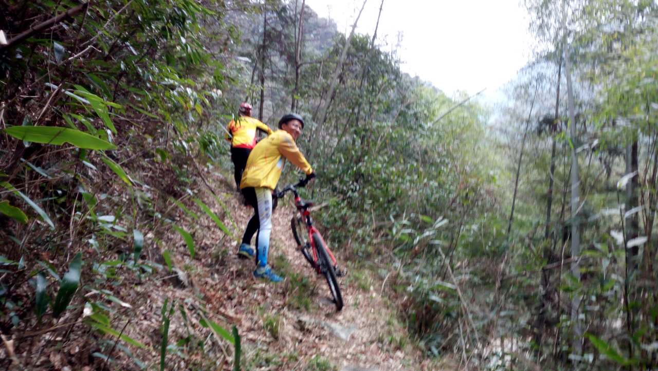 骑行婺源鄣山村